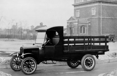 ford-100-χρόνια-στα-επαγγελματικά-οχήματα-47650