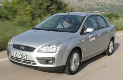 νέο-ford-focus-sedan-40782