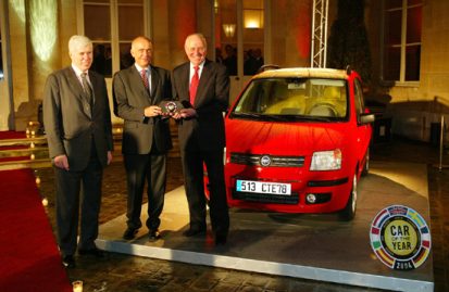 απονομή-βραβείου-car-of-the-year-2004-41833