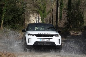 Land Rover Discovery Sport P300