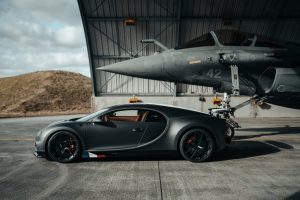 Bugatti Chiron Sport - Dassault Rafale Marine