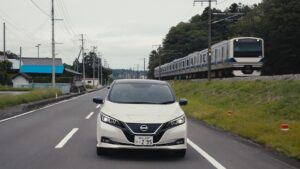 Nissan LEAF trains