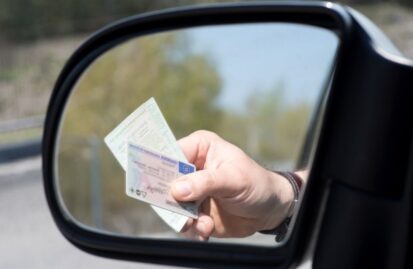 Συλλήψεις για απάτη στις εξετάσεις για δίπλωμα οδήγησης