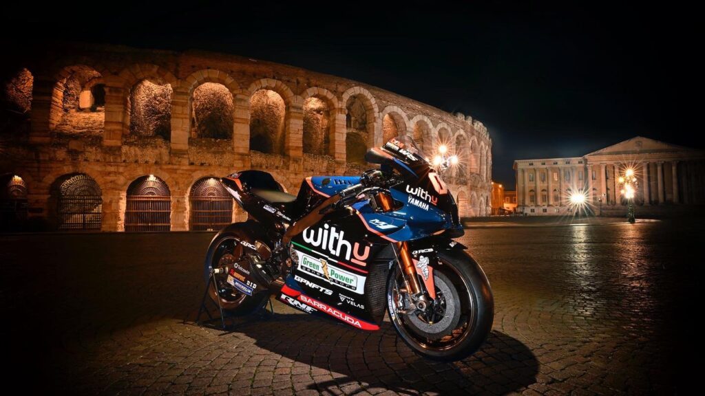 WithU Yamaha RNF MotoGP Racing_0