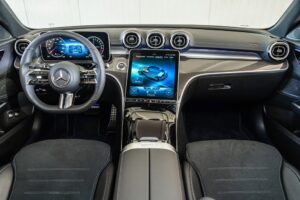 Mercedes C300e