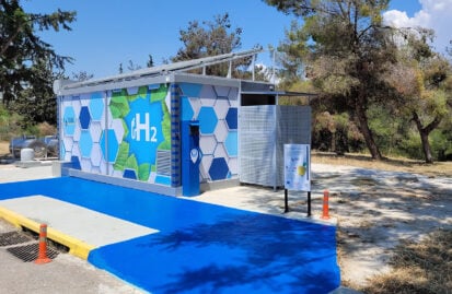 Εγκαίνια για τον πρώτο σταθμό ανεφοδιασμού οχημάτων με υδρογόνο στην Ελλάδα