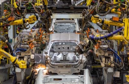 Η Nissan εξηλεκτρίζει τα μοντέλα της που κατασκευάζονται στο Ηνωμένο Βασίλειο