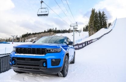 Extreme παιχνίδια στο χιόνι με τη Jeep