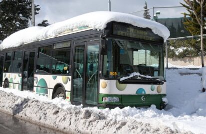 Κακοκαιρία «Μπάρμπαρα»: Πώς θα κινηθούν τη Δευτέρα τα λεωφορεία και τα τρόλεϊ