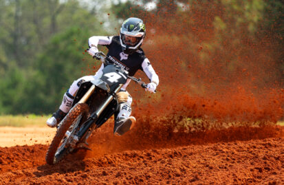 τελικές-δοκιμές-για-τη-νέα-motocross-μοτοσικλ-226911